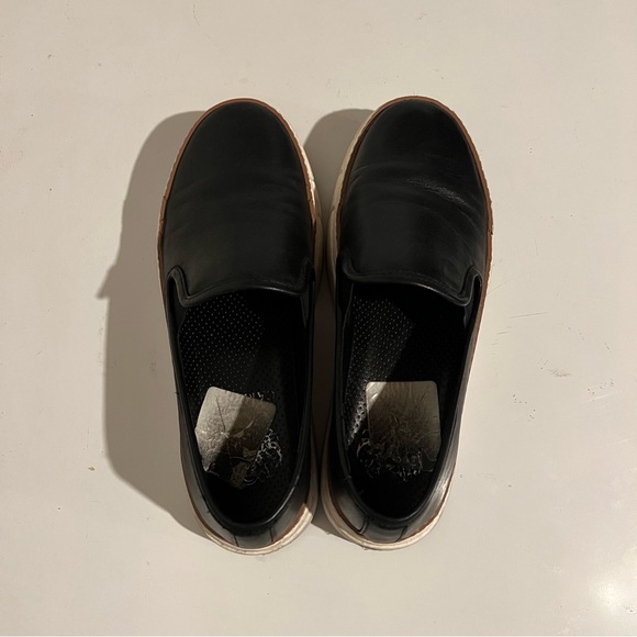 Vince Camuto womens slip-on shoes/sneakers, size 6M/36.5, leather, black - Picture 6 of 6